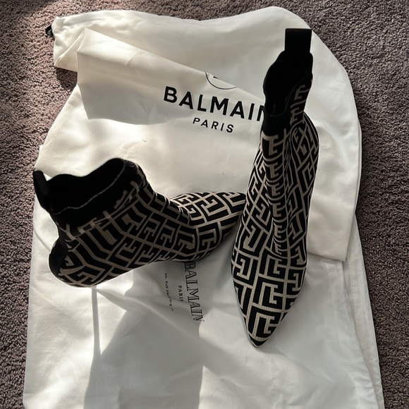 Brand new BALMAIN heels. Brand new. Never worn. - Picture 5 of 8